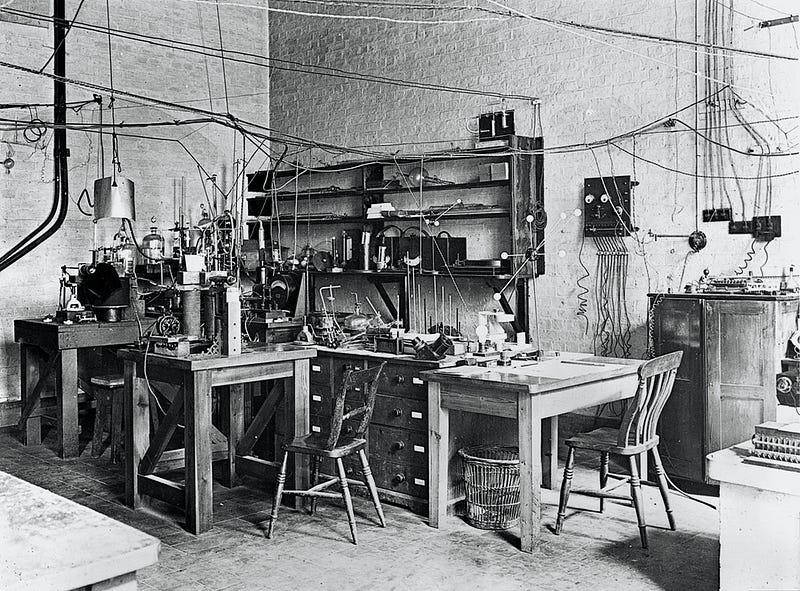 Rutherford's experimental setup at the Cavendish Laboratory